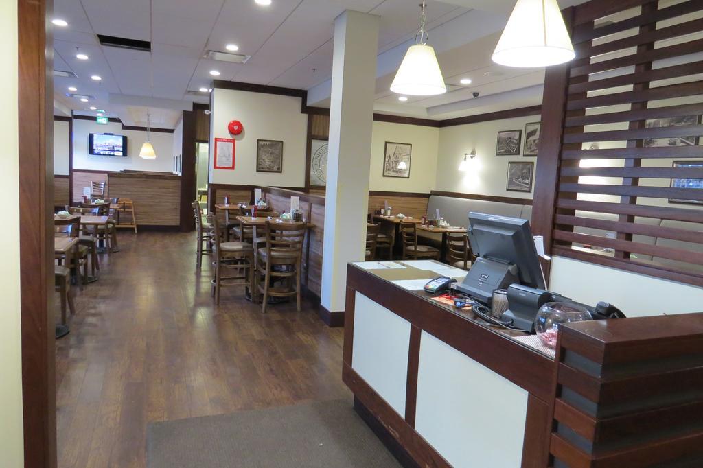 Billy Barker Casino Hotel Quesnel Zewnętrze zdjęcie