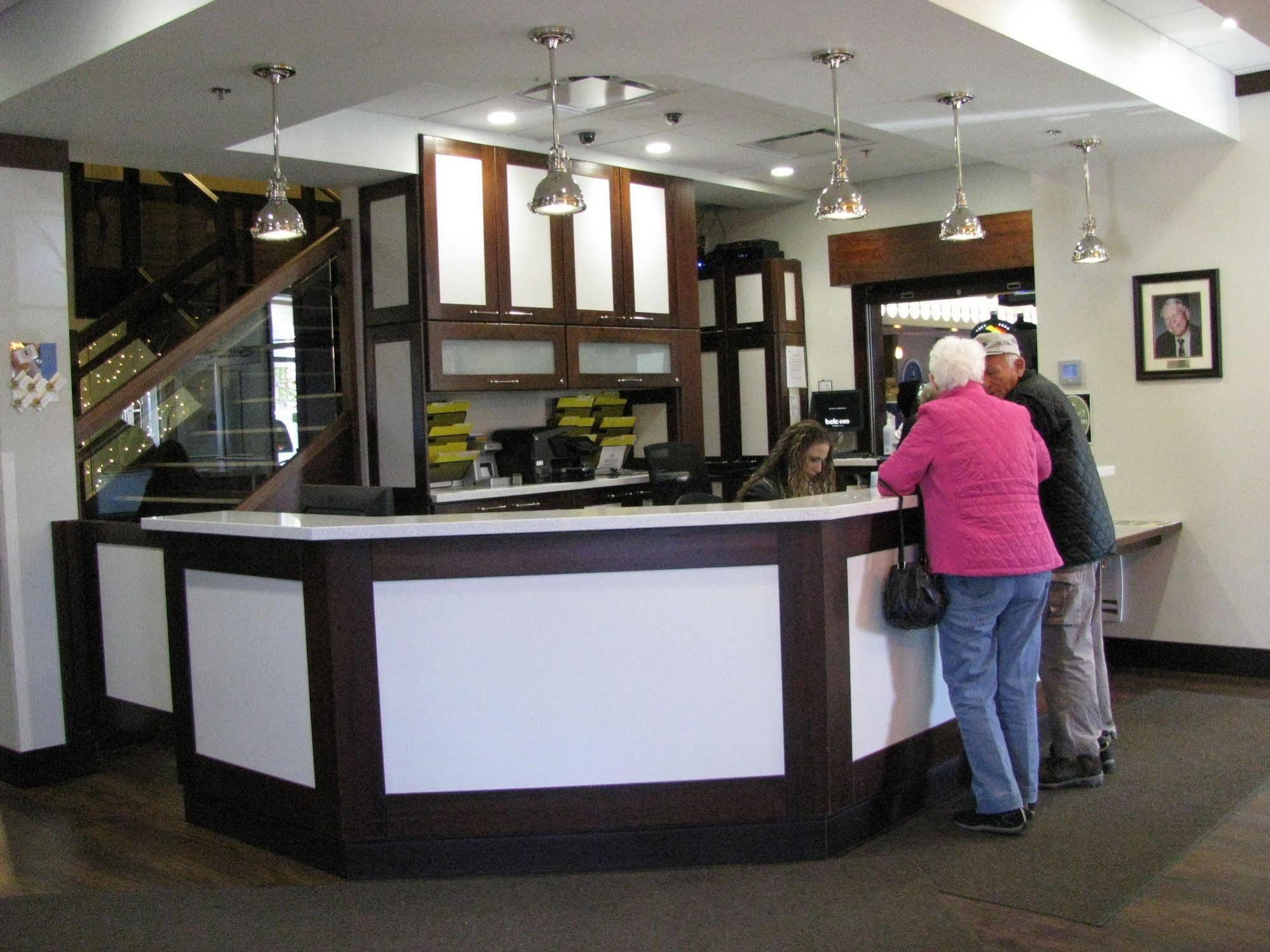Billy Barker Casino Hotel Quesnel Zewnętrze zdjęcie